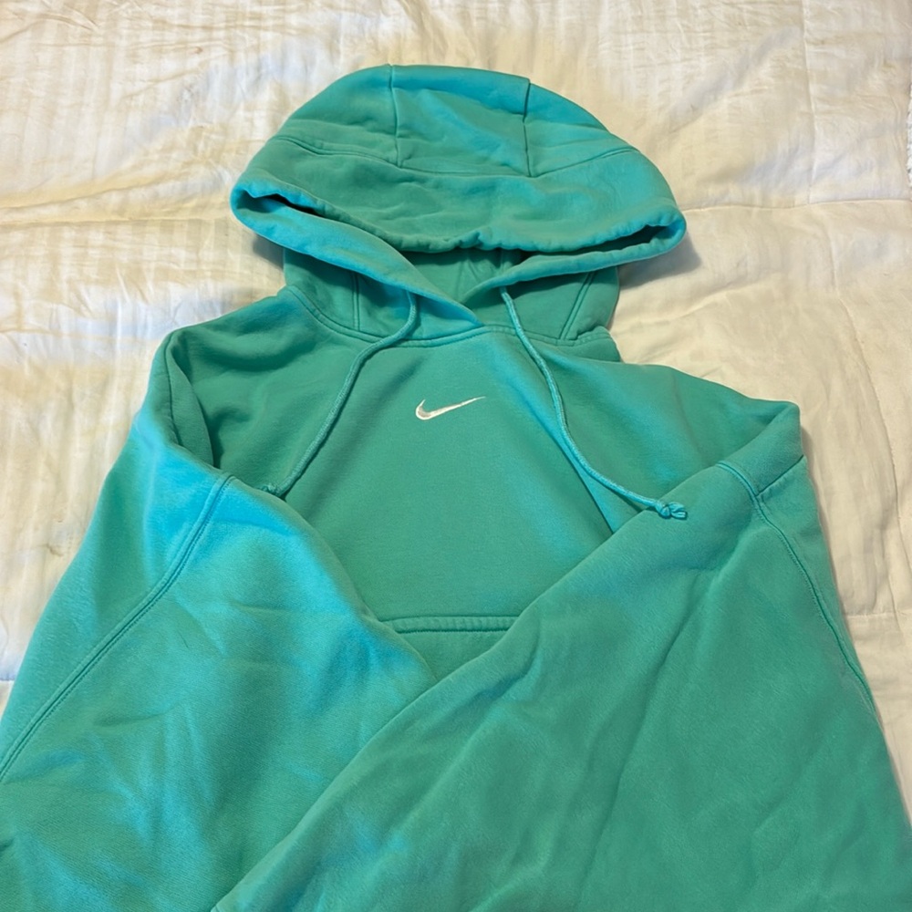 Oversized Nike hoodie